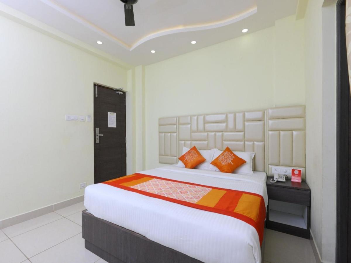 Cinemascope An Apart Hotel Chennai Exterior photo